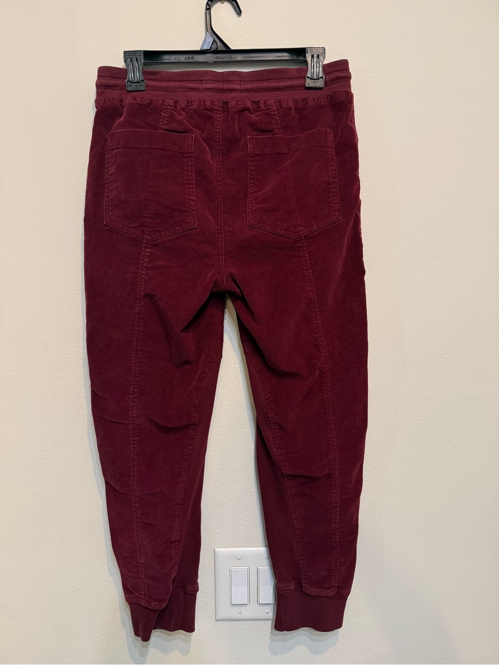 Anthropologie Women's Corduroy Jogger Pants in Burgundy - Picture 3 of 3